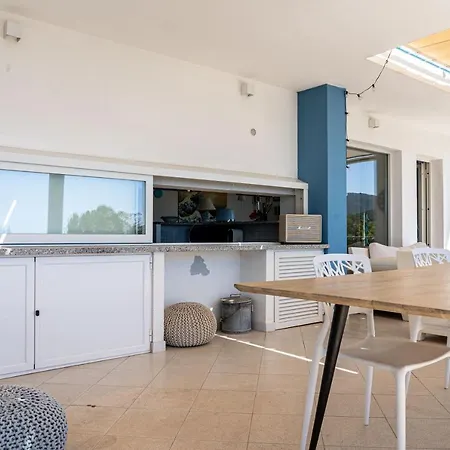 Valentina Panoramic Seaside House