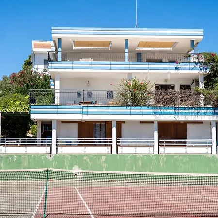 Дом отдыха Valentina Panoramic Seaside House