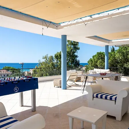 Valentina Panoramic Seaside House * Capitana